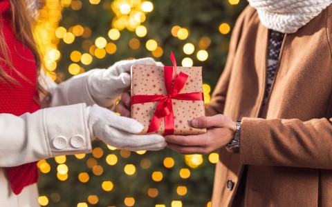 Idee regalo di natale per lui e lei: regala salute e benessere